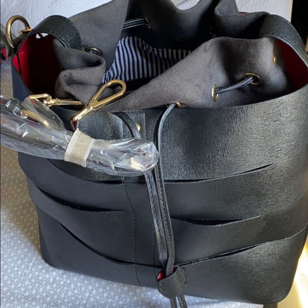 Bag - Picture 2 of 2